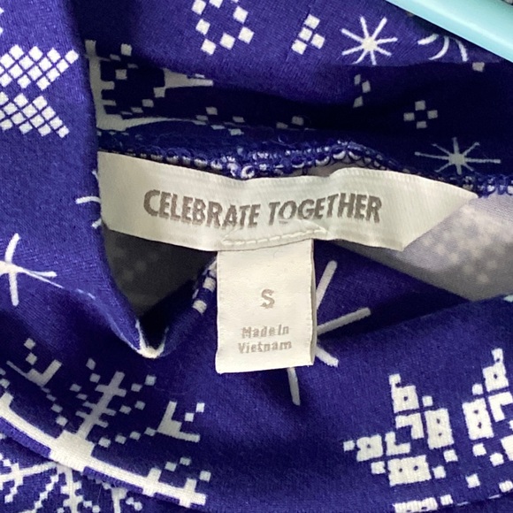 Blue Snowflake Patterned - Picture 2 of 4